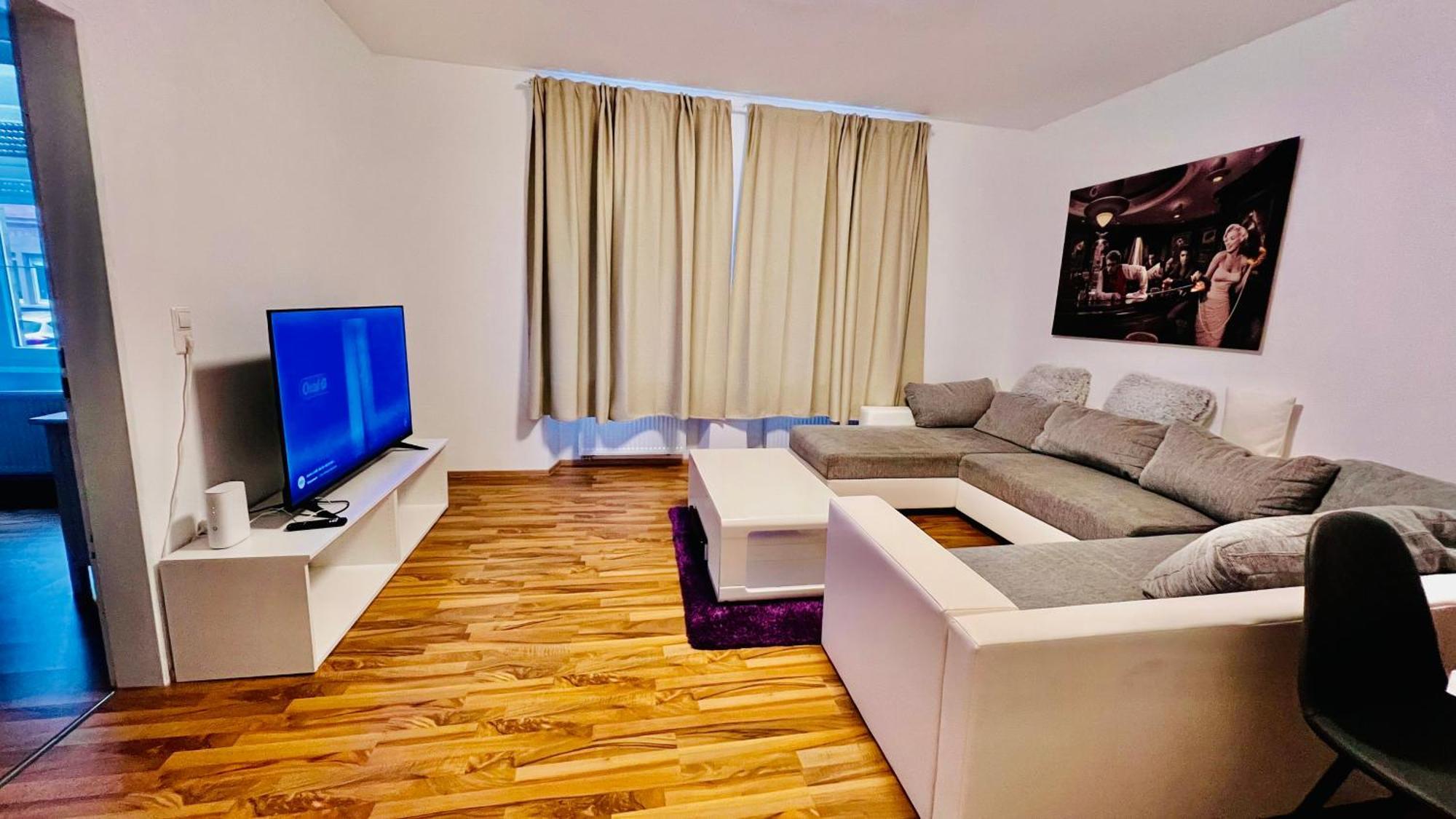 De Apartment Neu-Ulm Esterno foto