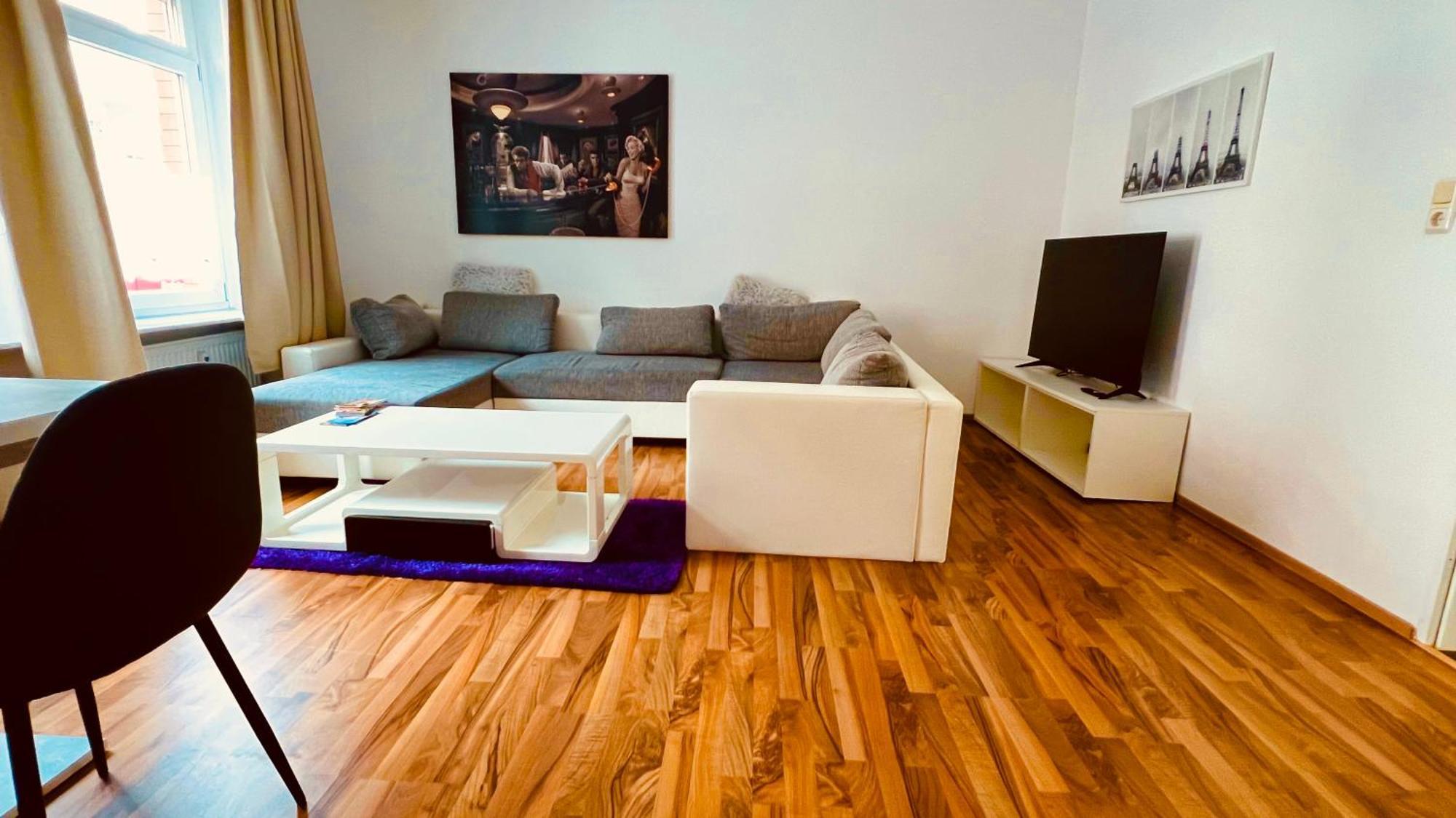 De Apartment Neu-Ulm Esterno foto
