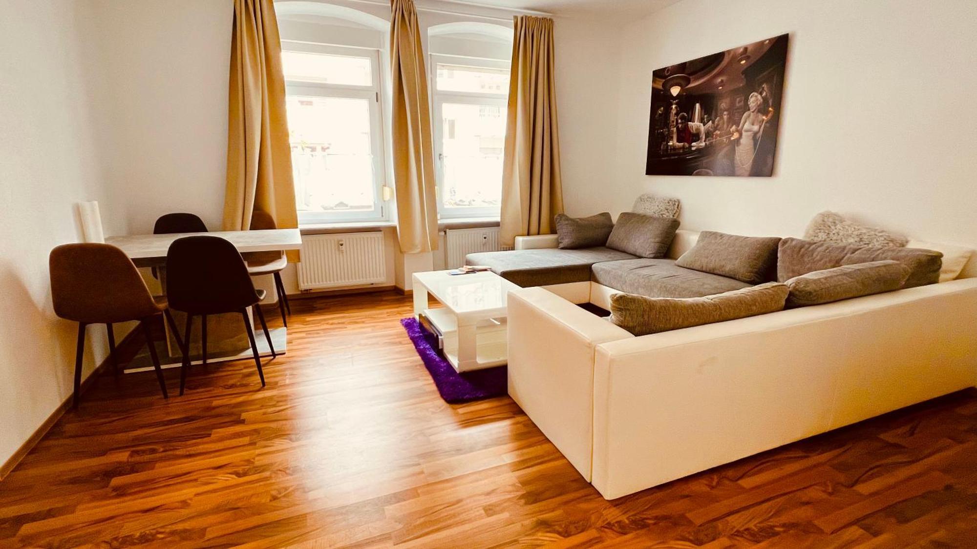 De Apartment Neu-Ulm Esterno foto